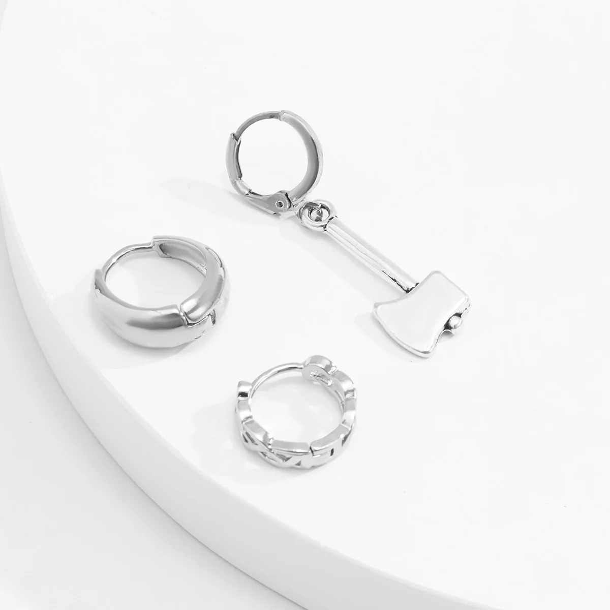 High quality cheap Popular fashion stainless steel hoop hiphop punk Huggie men's earring sets for sale
High quality cheap Popular fashion stainless steel hoop hiphop punk Huggie men's earring sets for sale