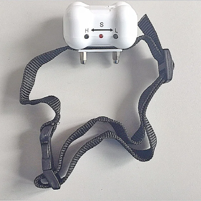 Pet Voice Activated Automatic Bark Arrester Dog Training Device Pet Training Anti Bark Collar, White
Pet Voice Activated Automatic Bark Arrester Dog Training Device Pet Training Anti Bark Collar, White