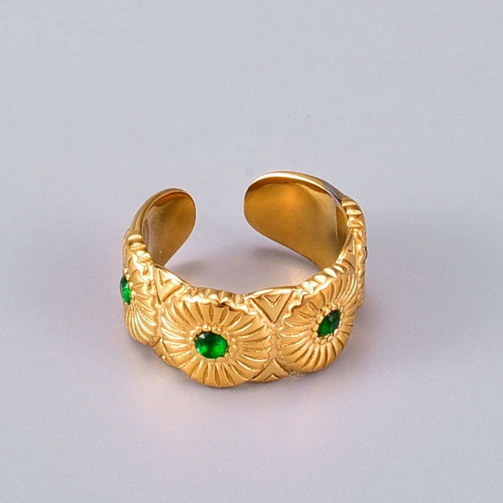 Wholesale flower emerald zirconia 18K gold plated stainless steel ring jewelry for women
Wholesale flower emerald zirconia 18K gold plated stainless steel ring jewelry for women