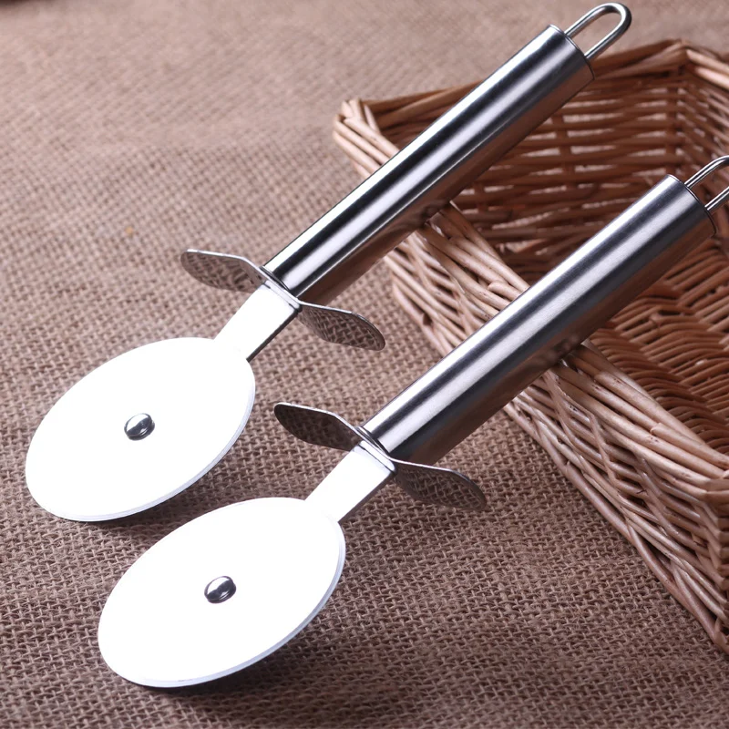 Pizza Single Wheel Cut Tools Diameter 6.5cm Household Pizza Knife Cake Tools Wheel Use For Waffle Cookies Stainless Steel 
Pizza Single Wheel Cut Tools Diameter 6.5cm Household Pizza Knife Cake Tools Wheel Use For Waffle Cookies Stainless Steel