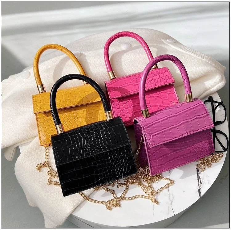 Fashion Korean Mini tranding woman Chain 2020 famous brand handbag for lady, Customizable
Fashion Korean Mini tranding woman Chain 2020 famous brand handbag for lady, Customizable