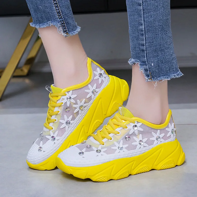2021 Summer In Women's Fashion Sneakers Lace Up Heels Vendors Design Women Muffin Platform Bottom Mesh Drill Sneakers Shoes
2021 Summer In Women's Fashion Sneakers Lace Up Heels Vendors Design Women Muffin Platform Bottom Mesh Drill Sneakers Shoes