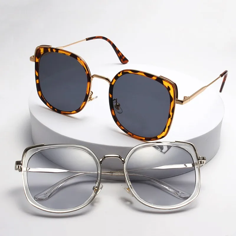 New Style Ladies Sunglasses Sun Glasses Fashion Retro Optical Frames Sunglasses Women 2021
New Style Ladies Sunglasses Sun Glasses Fashion Retro Optical Frames Sunglasses Women 2021