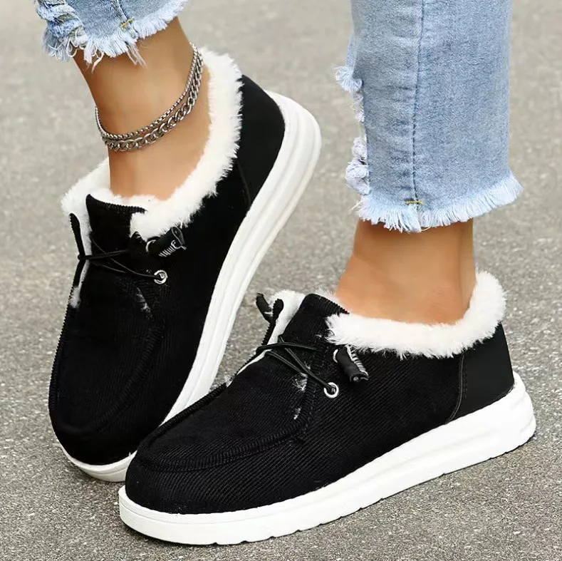 2021 winter Snow boots female Cotton shoes casual Cute short West meets snow boots for women
2021 winter Snow boots female Cotton shoes casual Cute short West meets snow boots for women