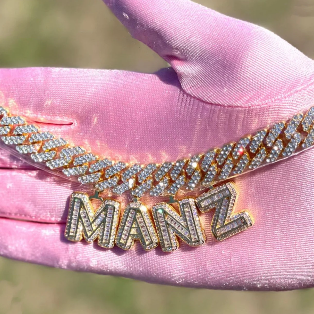 A-Z Name Crown Drip Letters Necklaces & Pendant Chain For Men Women Gold Silver Color Cubic Zircon Hip Hop Jewelry Gifts, Colors
A-Z Name Crown Drip Letters Necklaces & Pendant Chain For Men Women Gold Silver Color Cubic Zircon Hip Hop Jewelry Gifts, Colors