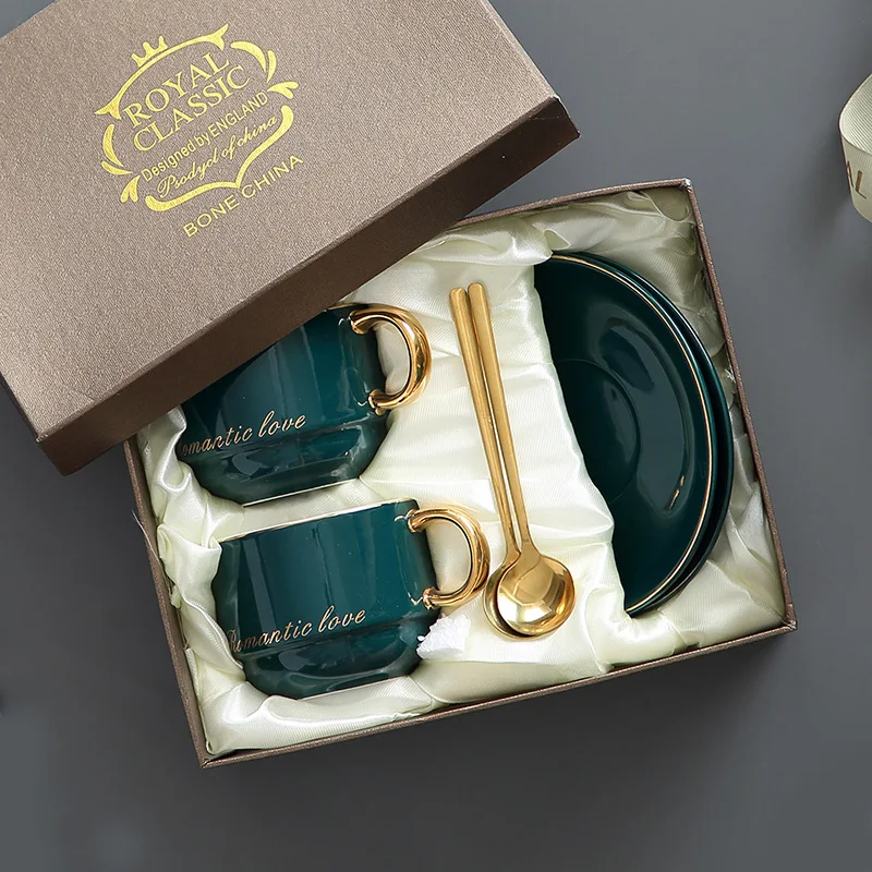 Coffee ceramic cup & saucer set Golden edge light luxury peacock green cup simple Nordic style couple black tea cup
Coffee ceramic cup & saucer set Golden edge light luxury peacock green cup simple Nordic style couple black tea cup