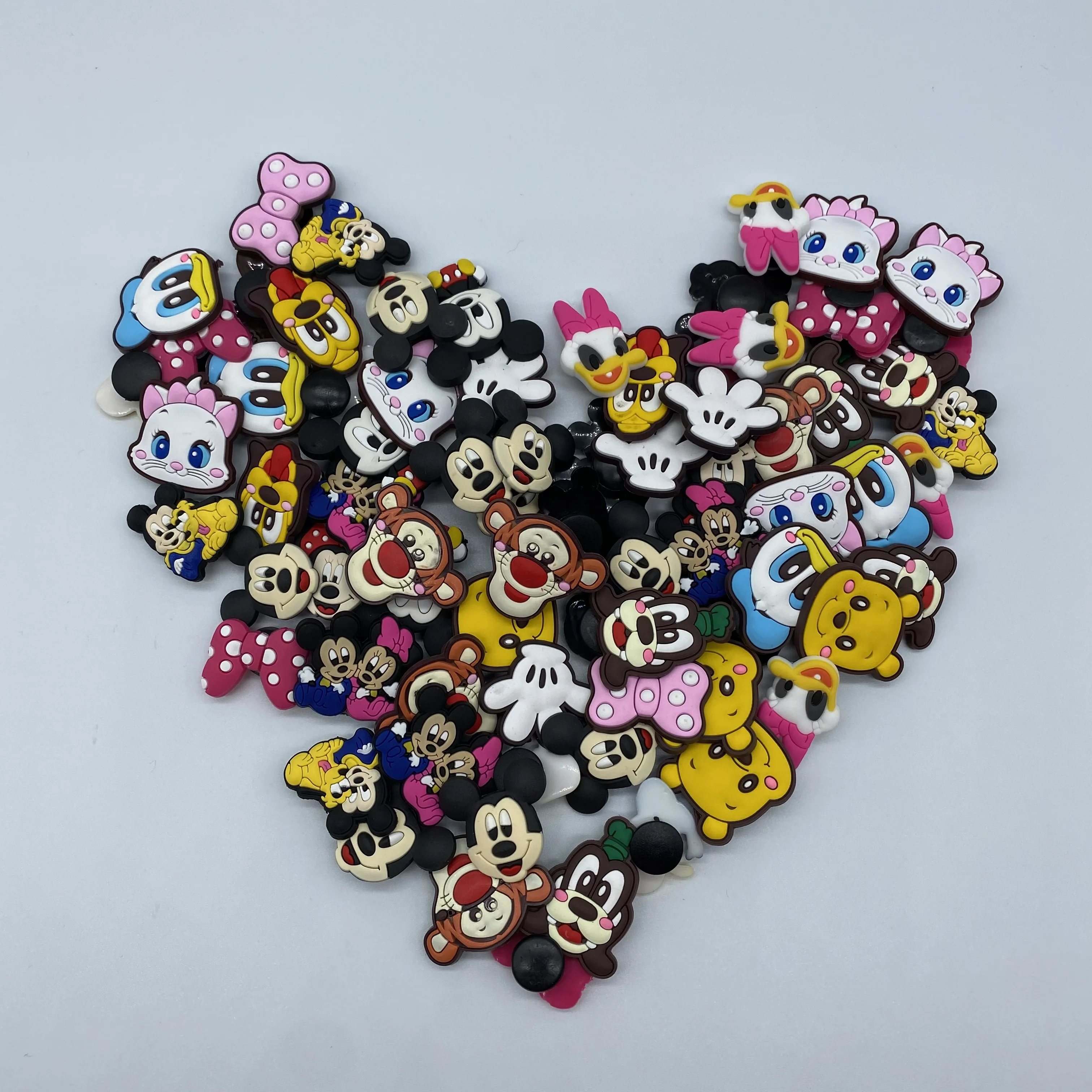100pcs mix hot classic cartoon wholesale Mickey and Minne New PVC Shoe Charms Croc Charms Shoe Decoration for Girls Kids Gift, As picture
100pcs mix hot classic cartoon wholesale Mickey and Minne New PVC Shoe Charms Croc Charms Shoe Decoration for Girls Kids Gift, As picture