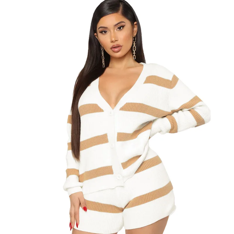 WW-0989 Deep V Sexy Color Matching Striped Sweater Suit Pants Suit Sexy Sweaters For Short Pants Woman Set, Customized color
WW-0989 Deep V Sexy Color Matching Striped Sweater Suit Pants Suit Sexy Sweaters For Short Pants Woman Set, Customized color