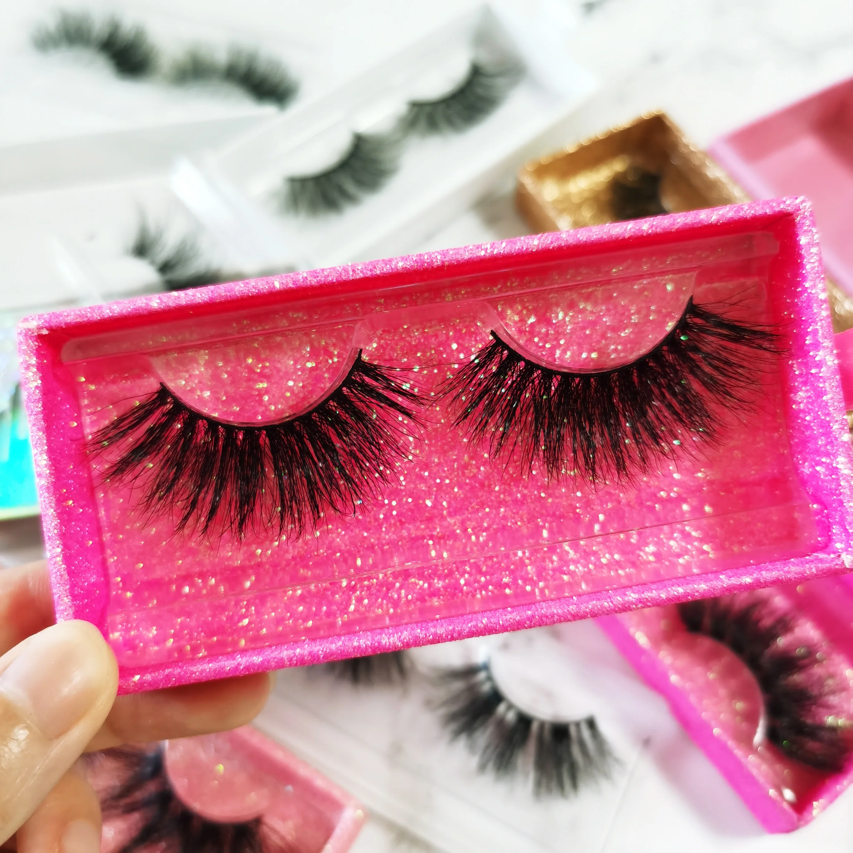 wholesale cruelty free false eyelash vendor 25 mm 3d mink wholesale mink fluffy adhesive eyelashes vendor with customized boxes
wholesale cruelty free false eyelash vendor 25 mm 3d mink wholesale mink fluffy adhesive eyelashes vendor with customized boxes