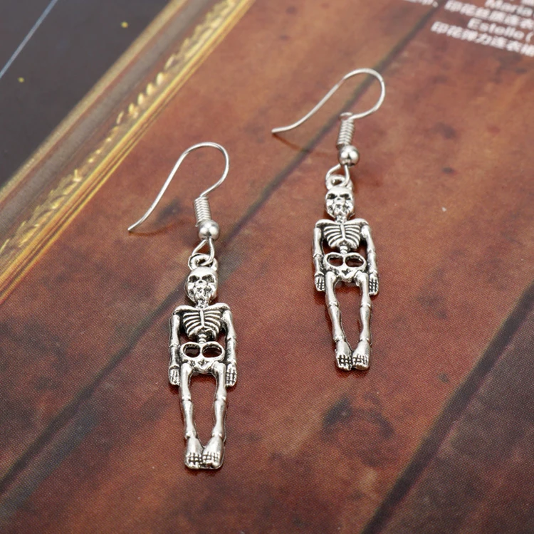 Hot Halloween horror vintage earrings jewelry silver color Tibetan Skeleton Dangle Drop Earrings Handmade DIY Jewelry Wholesale
Hot Halloween horror vintage earrings jewelry silver color Tibetan Skeleton Dangle Drop Earrings Handmade DIY Jewelry Wholesale