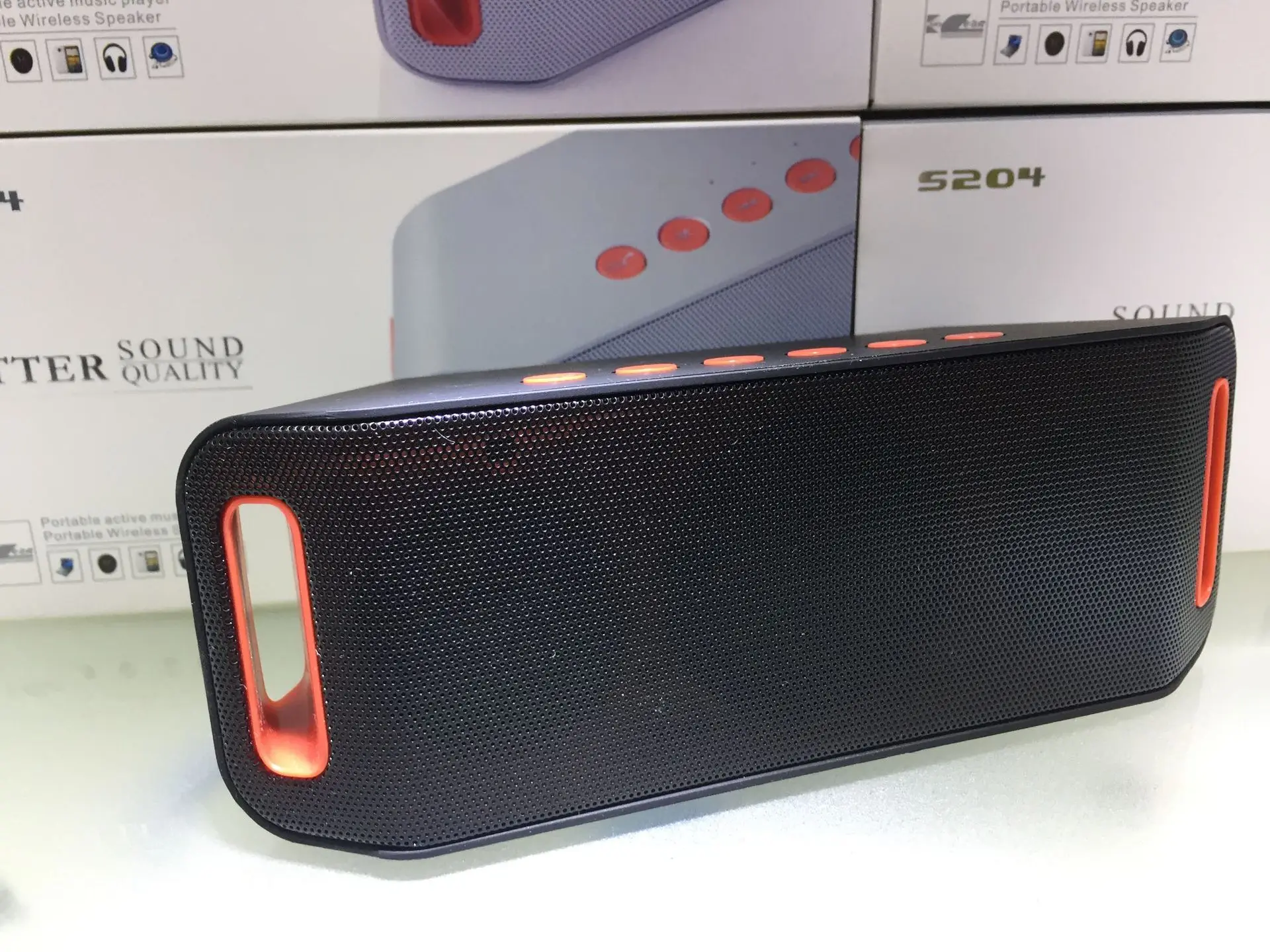 S204 Wireless portable Speaker super bass stereo Rechargeable loudspeaker Handsfree Music AUX Player FM Radio - ANKUX.COM