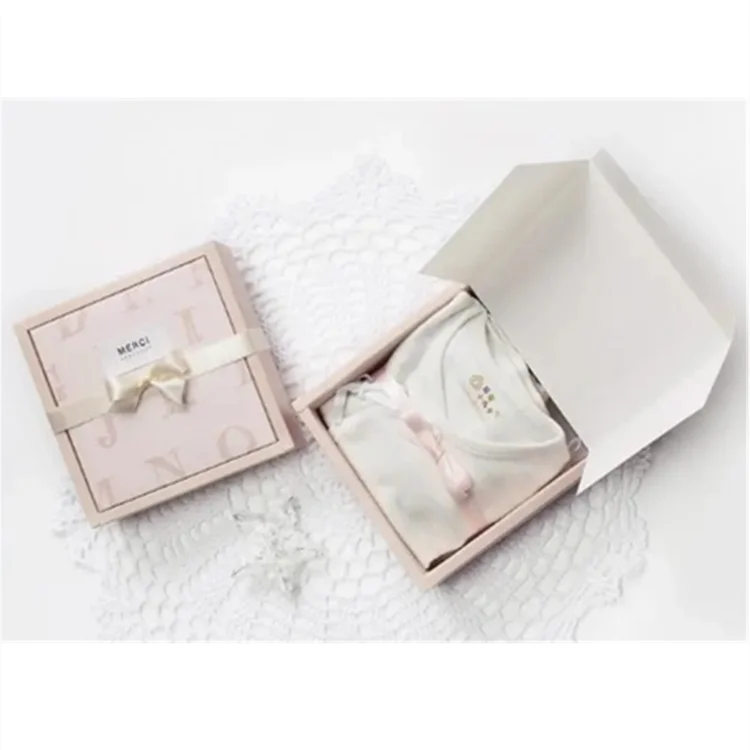 design cute mini towel set in paper folding gift box with lids