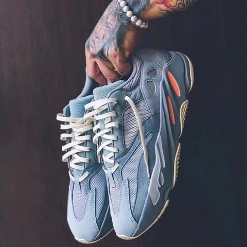 Original 1:1 Quality Yeezy 700 V1 Sneakers Running Shoes Sport Shoes Putian Original Yeezy 700 Logo Boxes
Original 1:1 Quality Yeezy 700 V1 Sneakers Running Shoes Sport Shoes Putian Original Yeezy 700 Logo Boxes