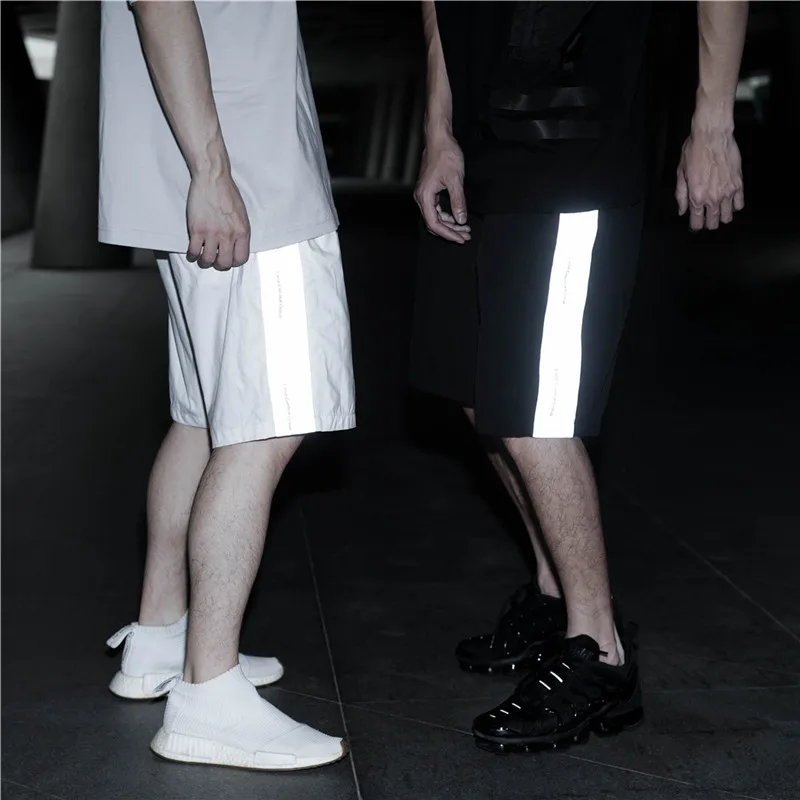 Summer Custom Men Wholesale Workout Hiking Waterproof Breathable Streetwear Hip Hop Cargo Casual Reflective Shorts, Black/white
Summer Custom Men Wholesale Workout Hiking Waterproof Breathable Streetwear Hip Hop Cargo Casual Reflective Shorts, Black/white