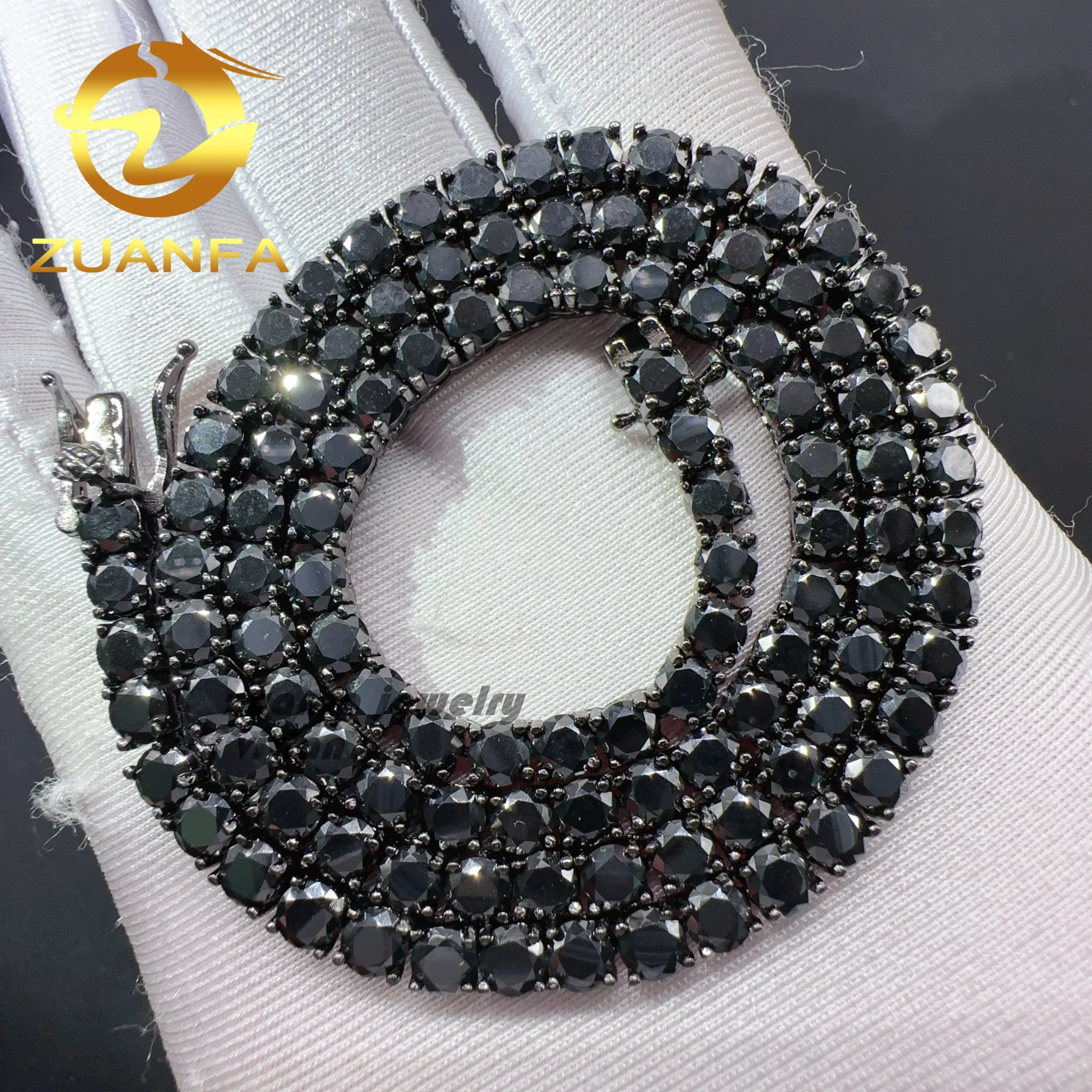 Factory price 925 sterling silver 18k gold plated luxury hip hop black moissanite tennis chain
Factory price 925 sterling silver 18k gold plated luxury hip hop black moissanite tennis chain