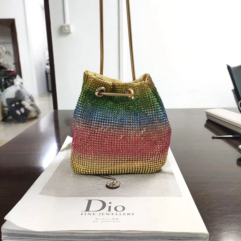 New Arrive Ladies Fashion Shoulder Messenger Rhinestone Rainbow Chain Bucket Cross Body Female Evening Bags Women Clutch Bags
New Arrive Ladies Fashion Shoulder Messenger Rhinestone Rainbow Chain Bucket Cross Body Female Evening Bags Women Clutch Bags