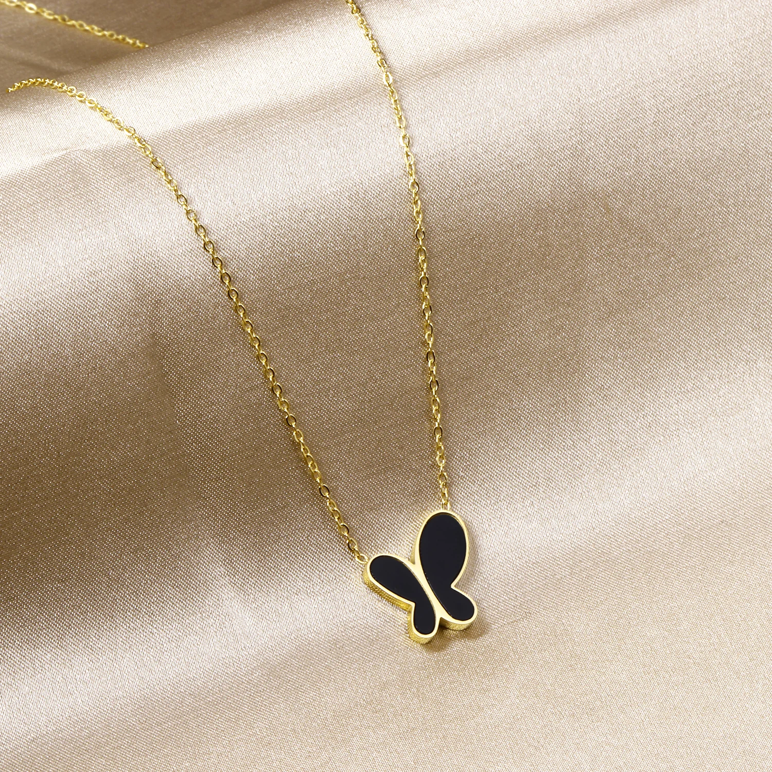 Fashion Stainless Steel Butterfly Necklaces Women Gold Plated Jewelry Shell Necklaces
Fashion Stainless Steel Butterfly Necklaces Women Gold Plated Jewelry Shell Necklaces