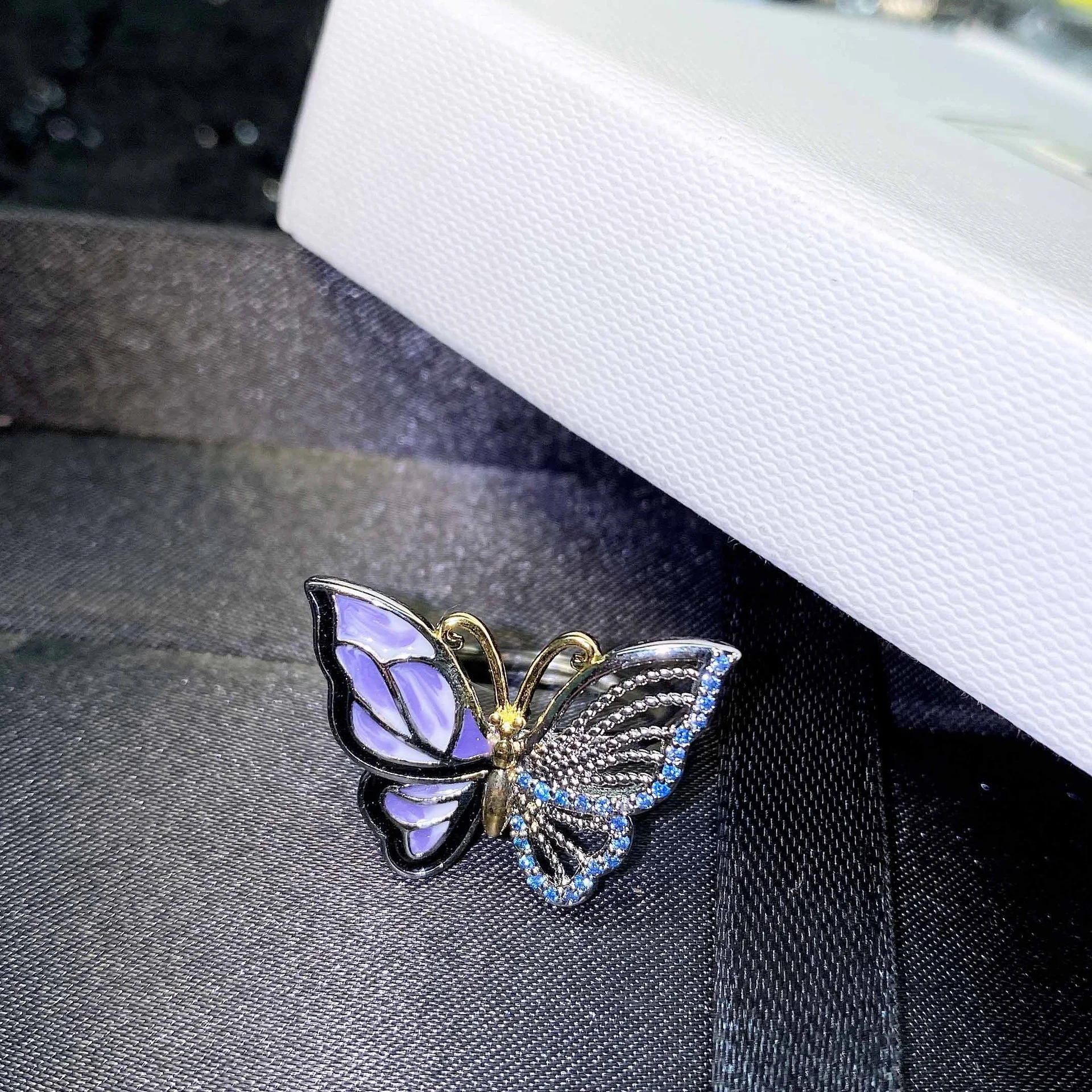 Female Jewelry Girl Wedding Gift New Style Fashion Popular Temperament Sweet Romantic Enamel Butterfly Ring, Picture shown
Female Jewelry Girl Wedding Gift New Style Fashion Popular Temperament Sweet Romantic Enamel Butterfly Ring, Picture shown