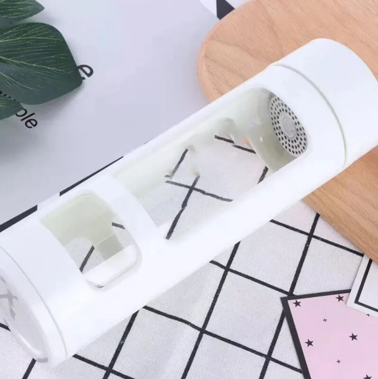 fashion plastic cover heat resistant handle safe Glass Silicone Cover Water Bottle
fashion plastic cover heat resistant handle safe Glass Silicone Cover Water Bottle