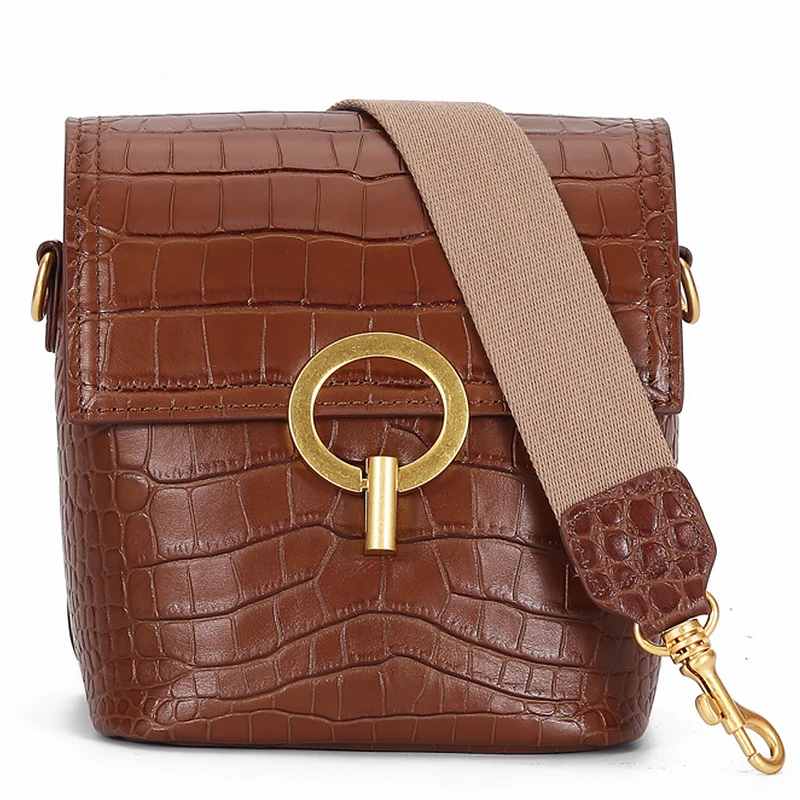 Weatal wholesale crocodile pattern women's shoulder bag cowhide bucket bag retro single shoulder messenger bag
Weatal wholesale crocodile pattern women's shoulder bag cowhide bucket bag retro single shoulder messenger bag