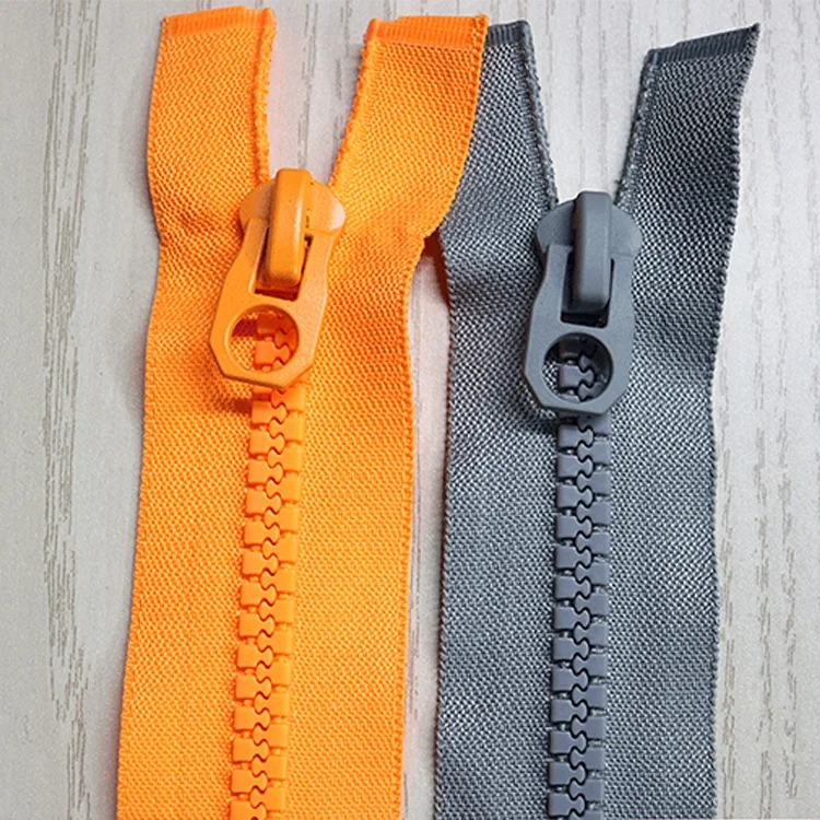 Special solid thickened cloth edge 8 resin common teeth open tail custom zipper 
Special solid thickened cloth edge 8 resin common teeth open tail custom zipper