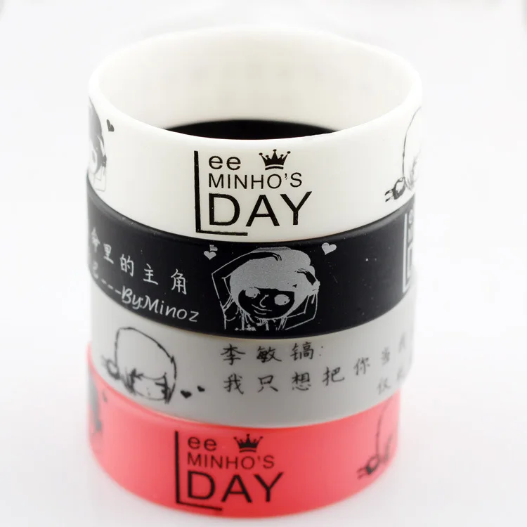 Korean star wristband Lee Min Ho Li Minhao with the successor of the luminous led silicone bracelet
Korean star wristband Lee Min Ho Li Minhao with the successor of the luminous led silicone bracelet