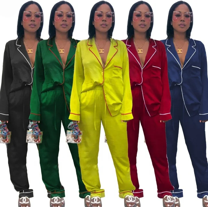 Hot Pyjamas Wholesale Milk Satin Silk Sleepwear Short Sleeve Pajama Sets Designer Silk Pajamas for Women
Hot Pyjamas Wholesale Milk Satin Silk Sleepwear Short Sleeve Pajama Sets Designer Silk Pajamas for Women