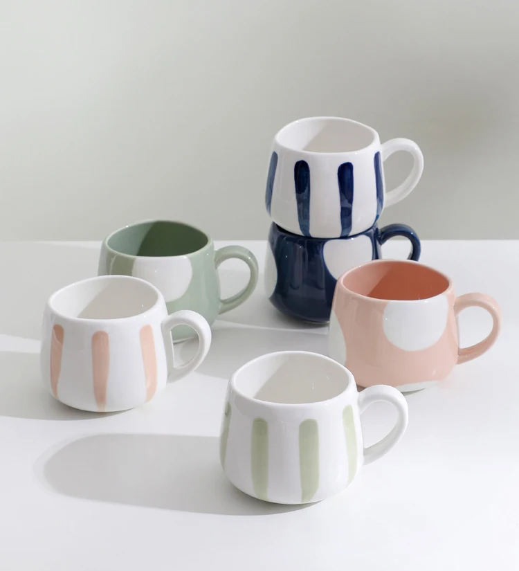 Light Luxury Nordic Creative Household Simple Ceramic Coffee Mug Couple Cup, As the picture show
Light Luxury Nordic Creative Household Simple Ceramic Coffee Mug Couple Cup, As the picture show