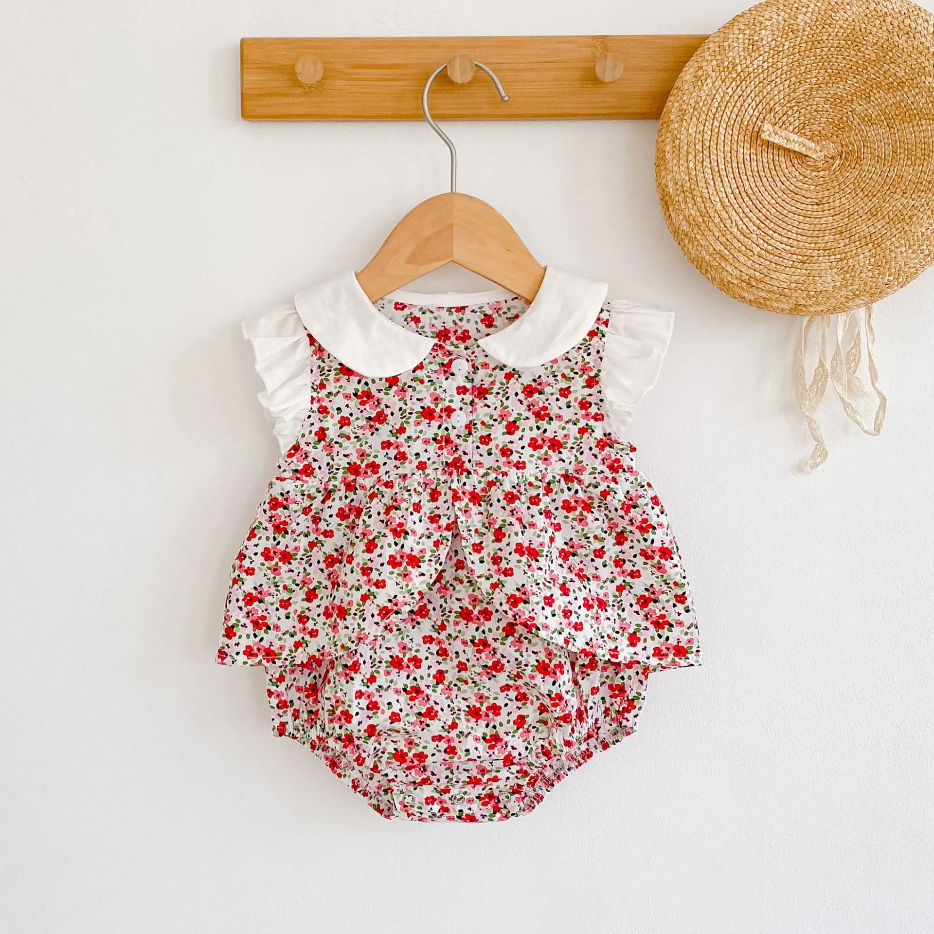 2021 Summer New Thin Baby Girl Baby Dress Clothes Small Floral Flying Sleeve Skirt Jumpsuit
2021 Summer New Thin Baby Girl Baby Dress Clothes Small Floral Flying Sleeve Skirt Jumpsuit
