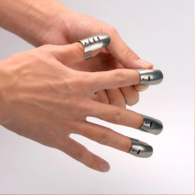 Chopping Finger Protector Vegetable Cutter Finger Guard Stainless Steel Kitchen Tools For Protect Fingers
Chopping Finger Protector Vegetable Cutter Finger Guard Stainless Steel Kitchen Tools For Protect Fingers