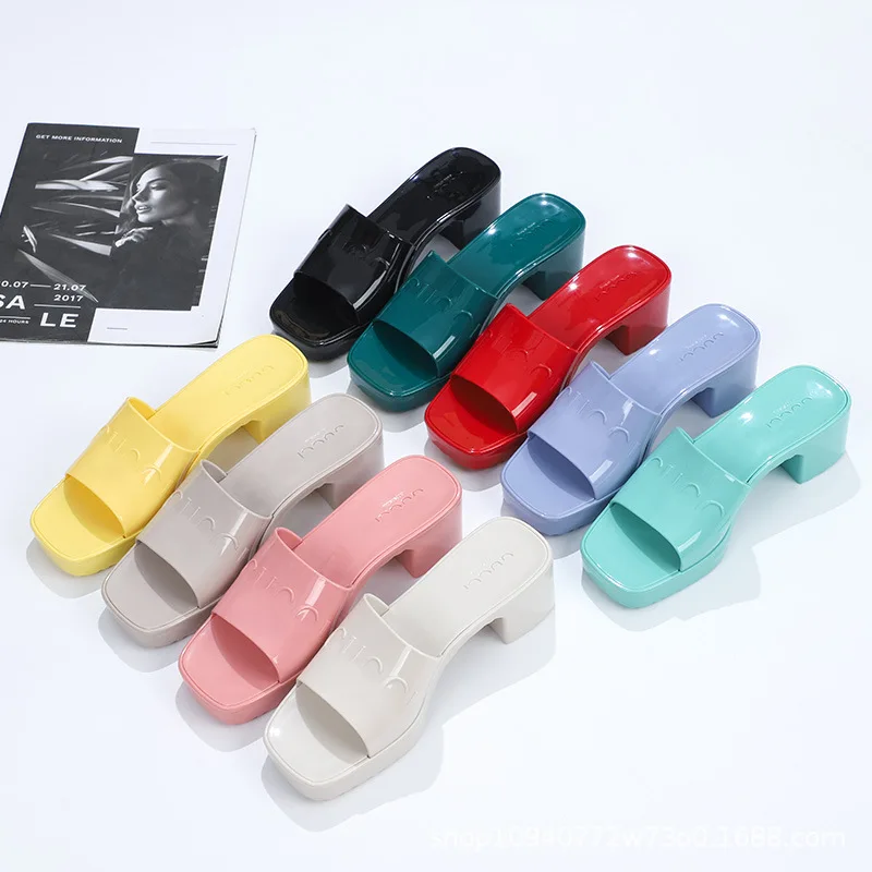 2020 Fashion Summer Women Sandals Clear Shoes Slip-On Jelly Shoes Ladies Flat Beach Sandals Outdoor Holiday Slides
2020 Fashion Summer Women Sandals Clear Shoes Slip-On Jelly Shoes Ladies Flat Beach Sandals Outdoor Holiday Slides