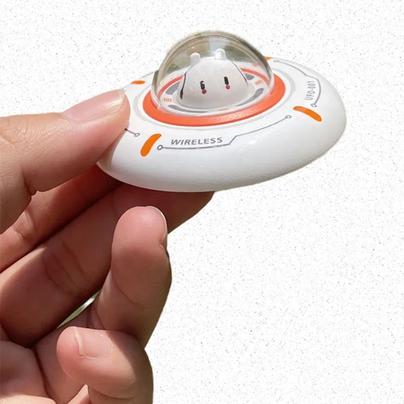O2 New Project UFO Design Magnetic 15W Fast Charging TYPE-C Magnet Phone Wireless Charger Pad, White
O2 New Project UFO Design Magnetic 15W Fast Charging TYPE-C Magnet Phone Wireless Charger Pad, White