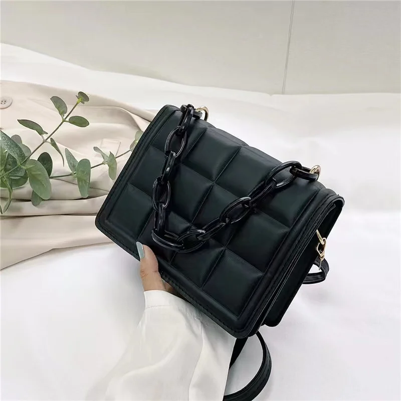 2022 Chain Shoulder Messenger bags Elegant Female Cheap Small Square Black Leather Handbag Women Handbag Ladies
2022 Chain Shoulder Messenger bags Elegant Female Cheap Small Square Black Leather Handbag Women Handbag Ladies