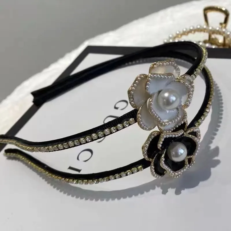 Luxury Camellia Headband Crystal Designer Rhinestone Headbands Pearl Fashion Hair Accessories Women Headwear
Luxury Camellia Headband Crystal Designer Rhinestone Headbands Pearl Fashion Hair Accessories Women Headwear