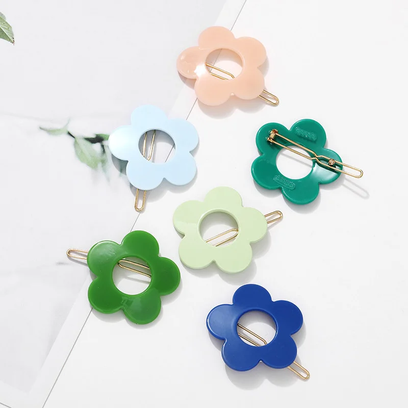 New fashion handmade kids women hair accessories hollow Children rainbow acrylic flower hair pin clip flower claw clip
New fashion handmade kids women hair accessories hollow Children rainbow acrylic flower hair pin clip flower claw clip