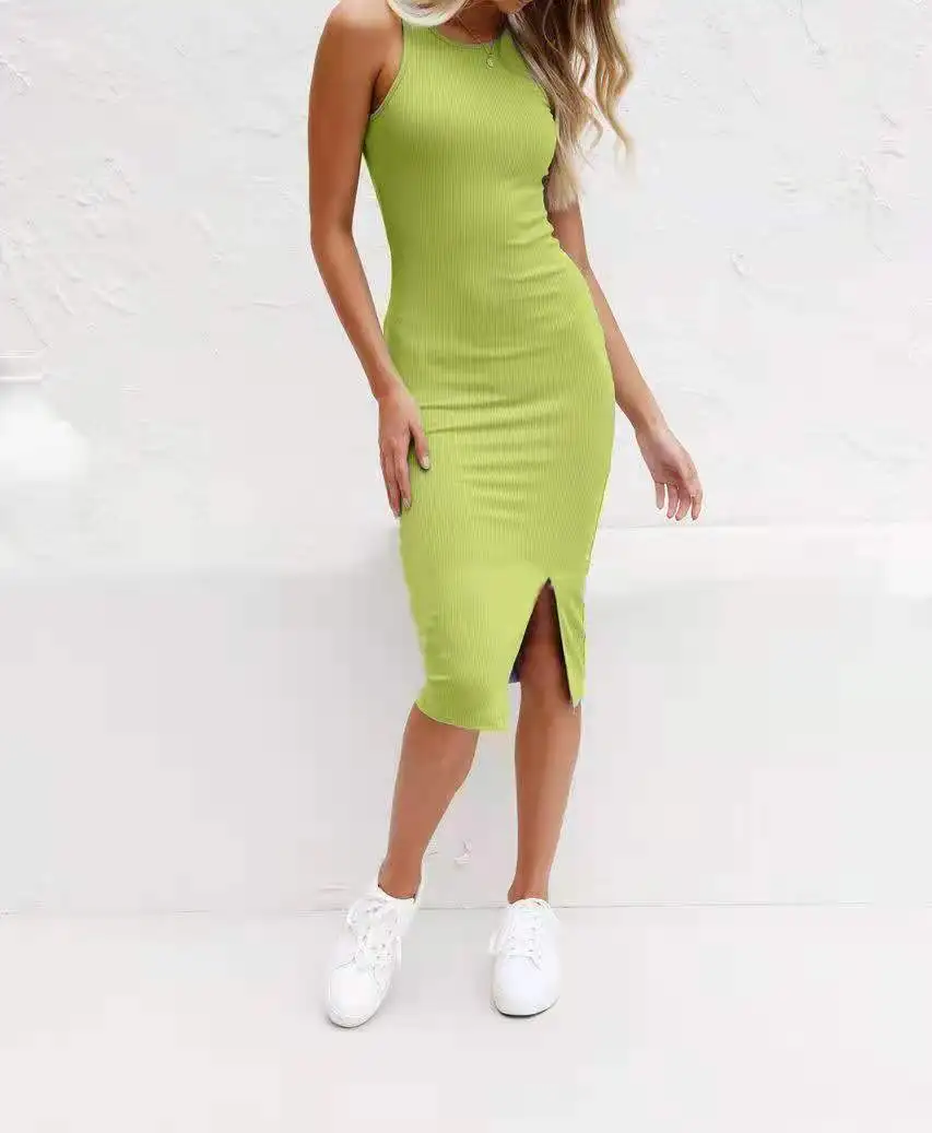 2021 European and American cross-border foreign trade new women's solid color vest slim long knitted split dress
2021 European and American cross-border foreign trade new women's solid color vest slim long knitted split dress
