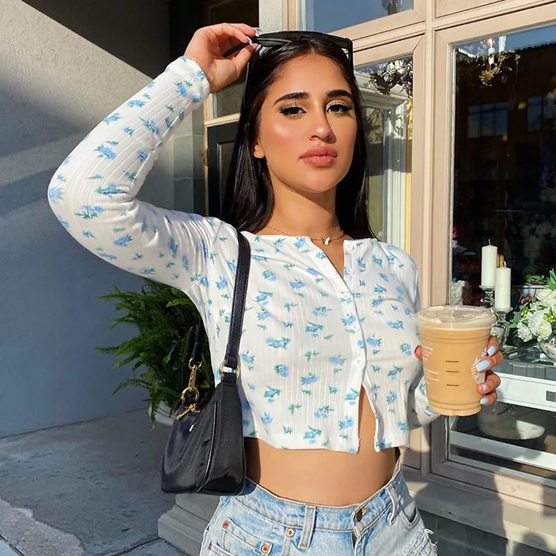 Single-breasted Cardigan Long-sleeved Floral Sweater Blouse Autumn New High Quality Jacket, Different colors and support to customized
Single-breasted Cardigan Long-sleeved Floral Sweater Blouse Autumn New High Quality Jacket, Different colors and support to customized