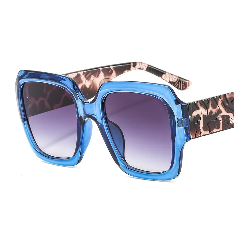 Jiuling eyewear 2022 New style European and American carved sunglasses ins style retro big frame oversized sunglasses, Mix color or custom colors
Jiuling eyewear 2022 New style European and American carved sunglasses ins style retro big frame oversized sunglasses, Mix color or custom colors