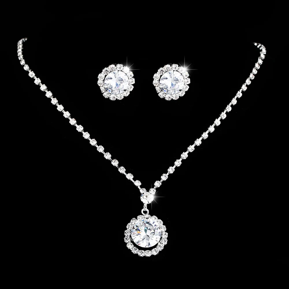 Bridal Wedding Necklace Earrings Claw Zircon Chain Rhinestone Fashion For Women bridesmaid photography ACC Jewelry Set
Bridal Wedding Necklace Earrings Claw Zircon Chain Rhinestone Fashion For Women bridesmaid photography ACC Jewelry Set