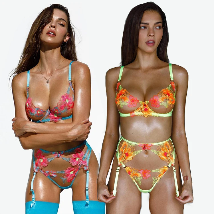2021 NEW Transparent Underwear Erotic embroidery Lace hot 3 piec sexy ladies lingerie
2021 NEW Transparent Underwear Erotic embroidery Lace hot 3 piec sexy ladies lingerie
