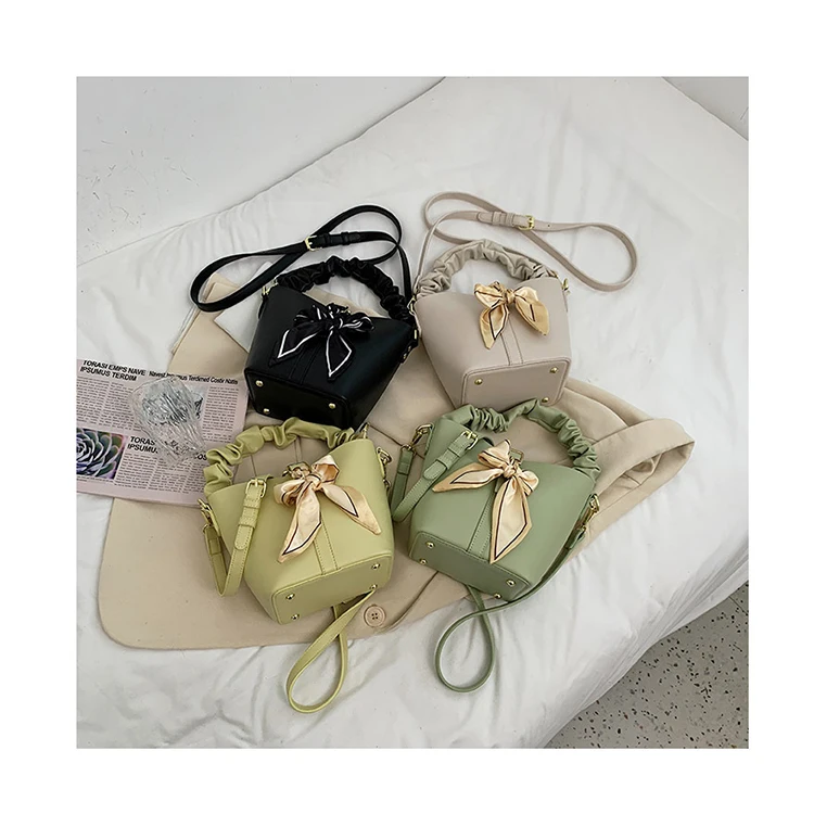 Folds Portable Crossbody Bags Lady Stylish Ribbon Bow Bucket Bags High Sense PU Leather Shoulder Handbags For Women sac a main
Folds Portable Crossbody Bags Lady Stylish Ribbon Bow Bucket Bags High Sense PU Leather Shoulder Handbags For Women sac a main