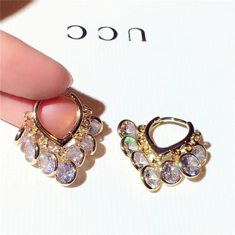 Fashion 925 Silver Needle Earrings Super Flash Inlaid With Rhinestone Temperament Buckle Pendant Earring
Fashion 925 Silver Needle Earrings Super Flash Inlaid With Rhinestone Temperament Buckle Pendant Earring