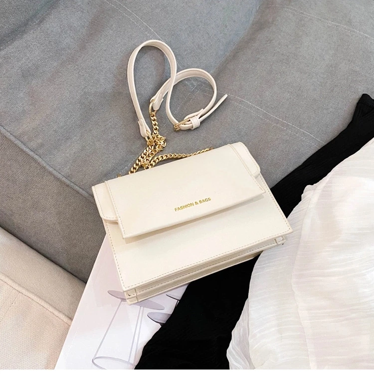 Fashion bags 2021 Simple Style Solid Color Women Bags Versatile Shoulder handbags for ladies Designer bag 
Fashion bags 2021 Simple Style Solid Color Women Bags Versatile Shoulder handbags for ladies Designer bag