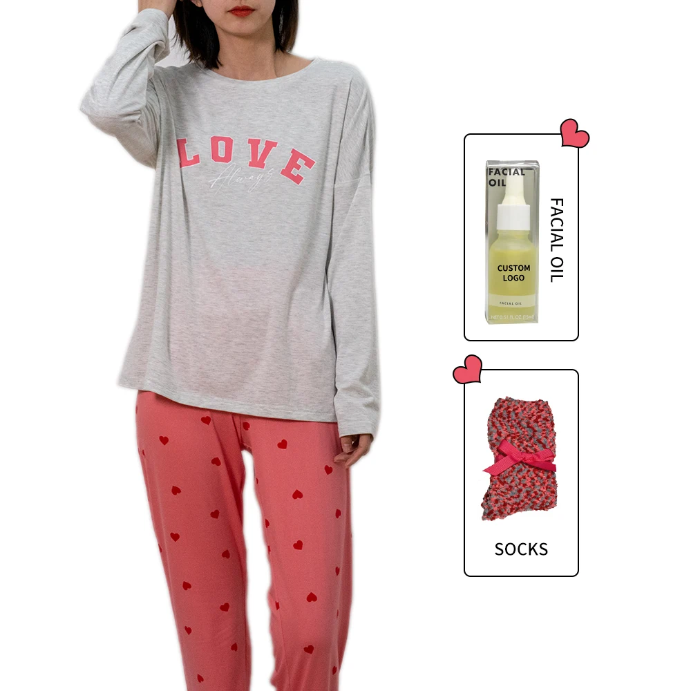 Wholesale Best Quality V-neck Plus Size Women Butt Flap Valentines Day Lovers Pajamas Set
Wholesale Best Quality V-neck Plus Size Women Butt Flap Valentines Day Lovers Pajamas Set