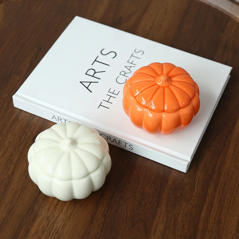 2023 JOY New Product Pumpkin Shape Creative Candle Jar Special Empty Ceramic Aromatherapy Jar for DIY Candle and Table Decor
2023 JOY New Product Pumpkin Shape Creative Candle Jar Special Empty Ceramic Aromatherapy Jar for DIY Candle and Table Decor