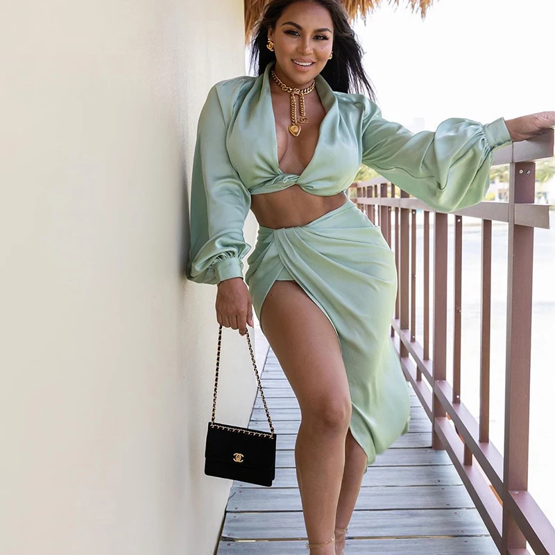 hot sale long sleeve slit women dresses satin solid two piece dress set women casual clothing
hot sale long sleeve slit women dresses satin solid two piece dress set women casual clothing