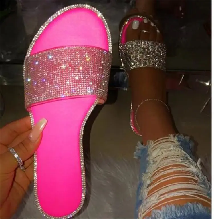 Size 2020 Women summer flat fashion diamond crystal sexy outside fashionable sandals shoes slippers, All color available
Size 2020 Women summer flat fashion diamond crystal sexy outside fashionable sandals shoes slippers, All color available