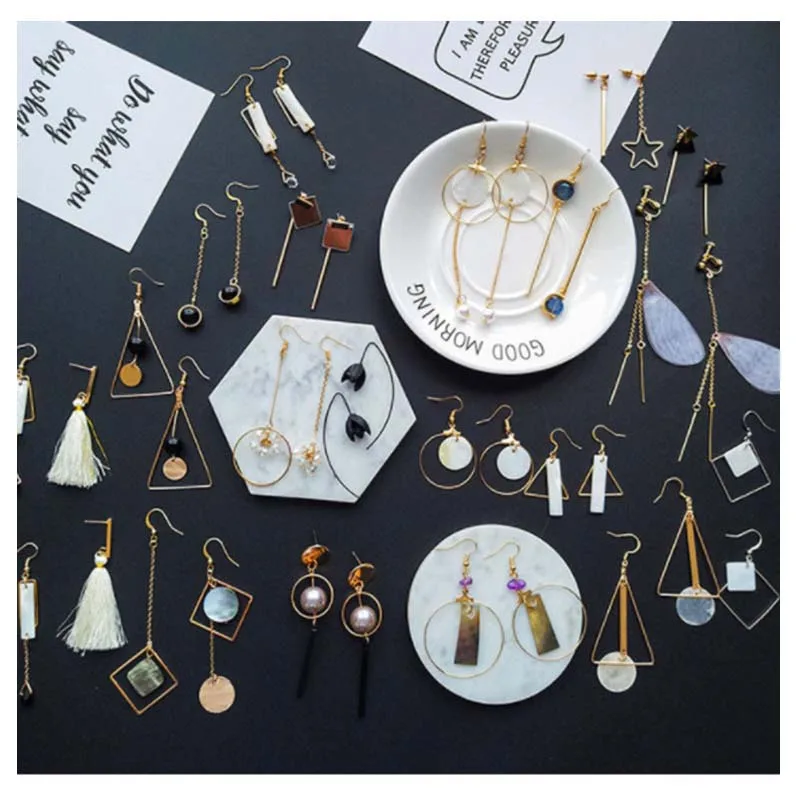 Korean temperament tassel geometric circle pearl pendant stud earrings for women, Gold ,silver
Korean temperament tassel geometric circle pearl pendant stud earrings for women, Gold ,silver