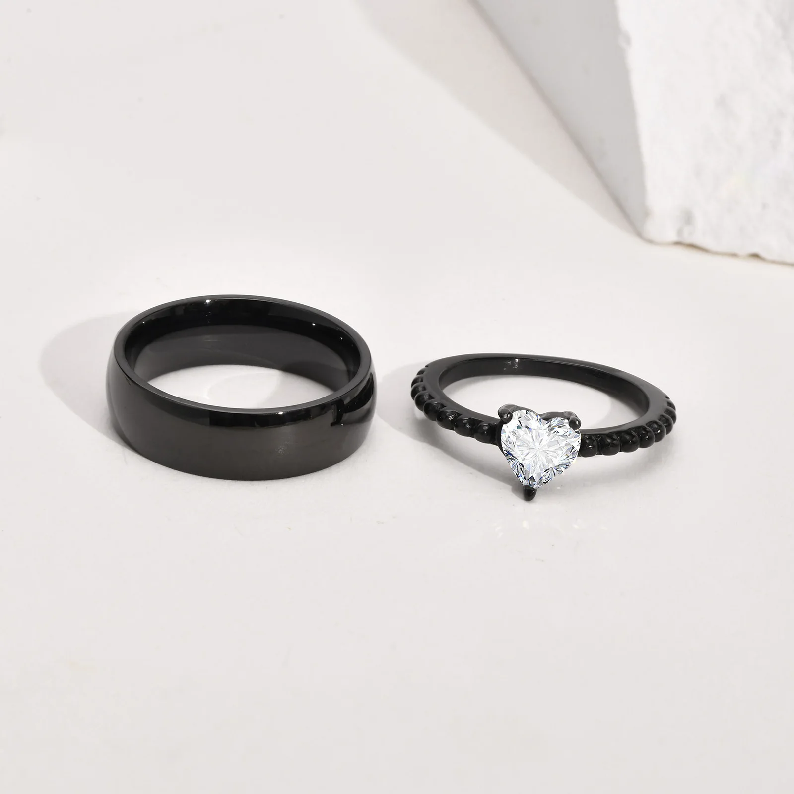 Fashion Stainless Steel Black Couple Ring Jewelry For Wedding Engagement Jewelry Diamond Zircon Ring Couple Rings
Fashion Stainless Steel Black Couple Ring Jewelry For Wedding Engagement Jewelry Diamond Zircon Ring Couple Rings