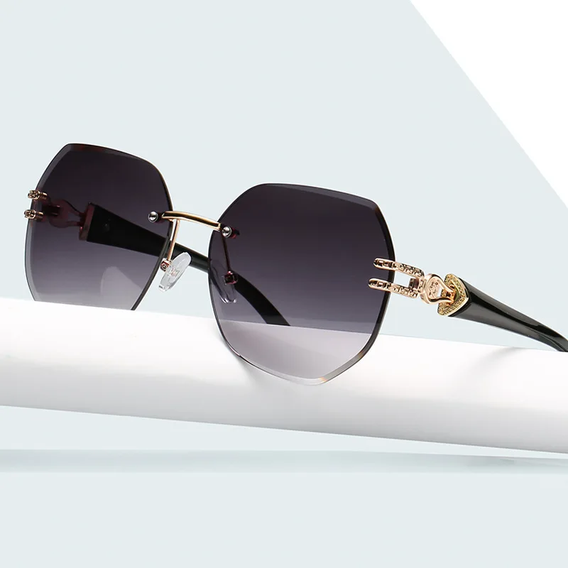 Hot Deals Frameless Sunglasses 2021 Vintage Oversized Women UV400 Protection Sun Glasses
Hot Deals Frameless Sunglasses 2021 Vintage Oversized Women UV400 Protection Sun Glasses